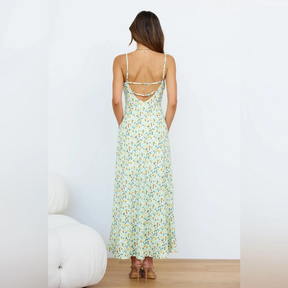 Hello Molly Smiley Moments Floral Maxi Dress Open Back Size 10